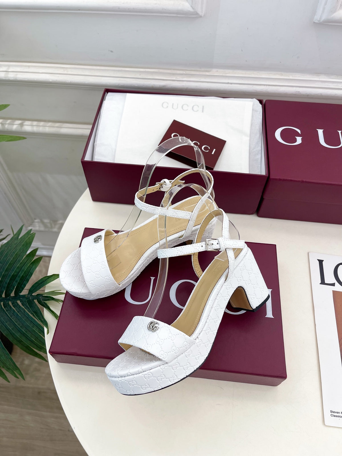 China Replica Gucci Women Shoes 108usd Only