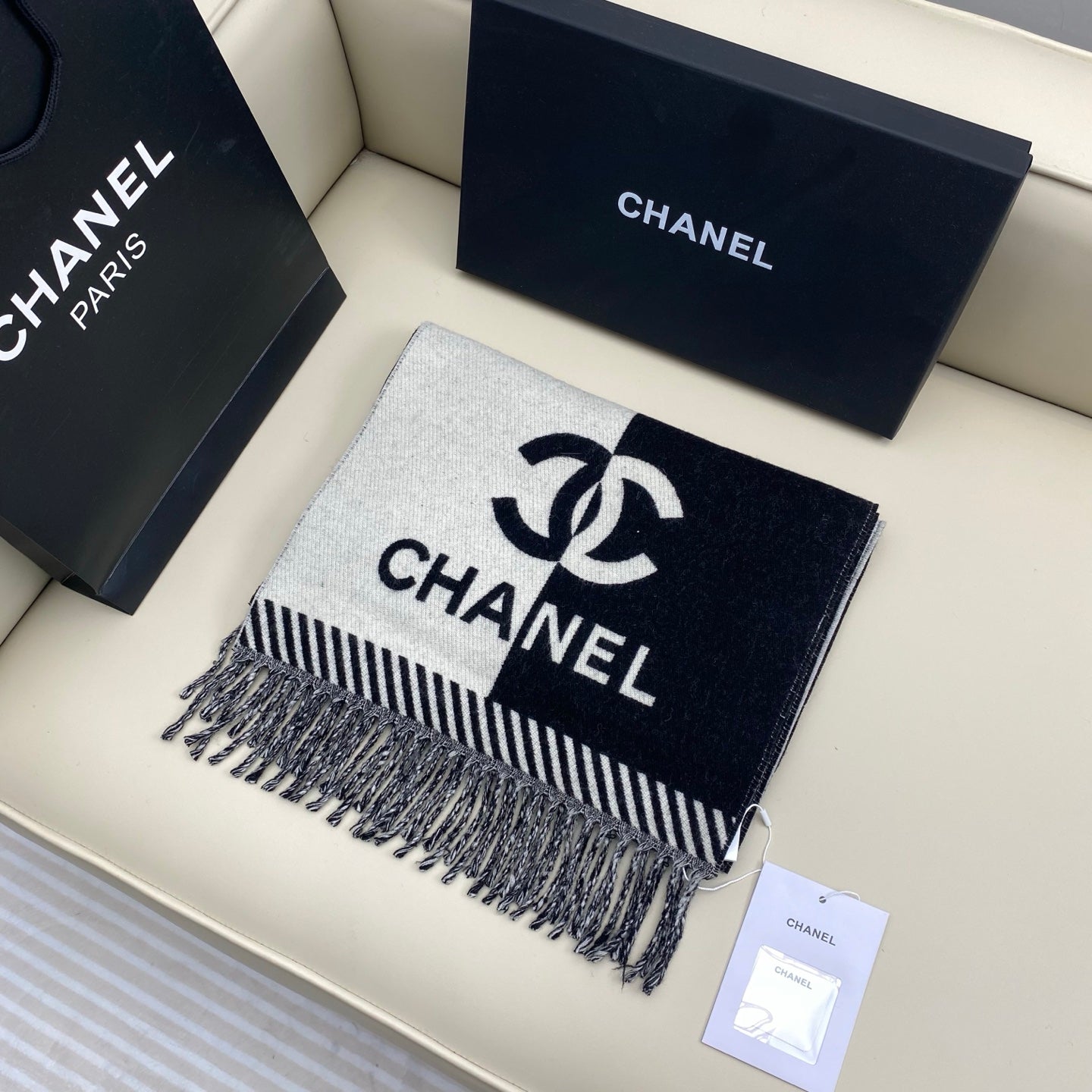 China Replica Chanel Scarf 70usd Only