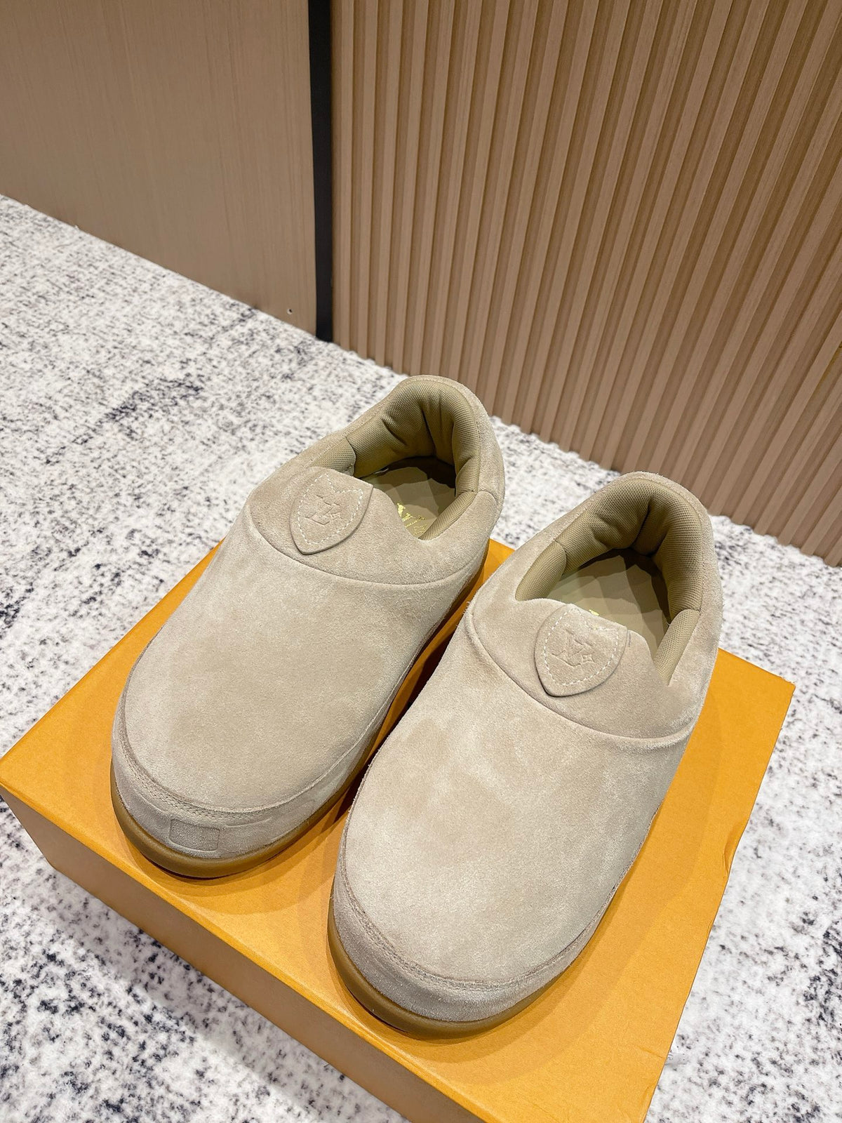 China Replica LV Women Shoes 133usd Only