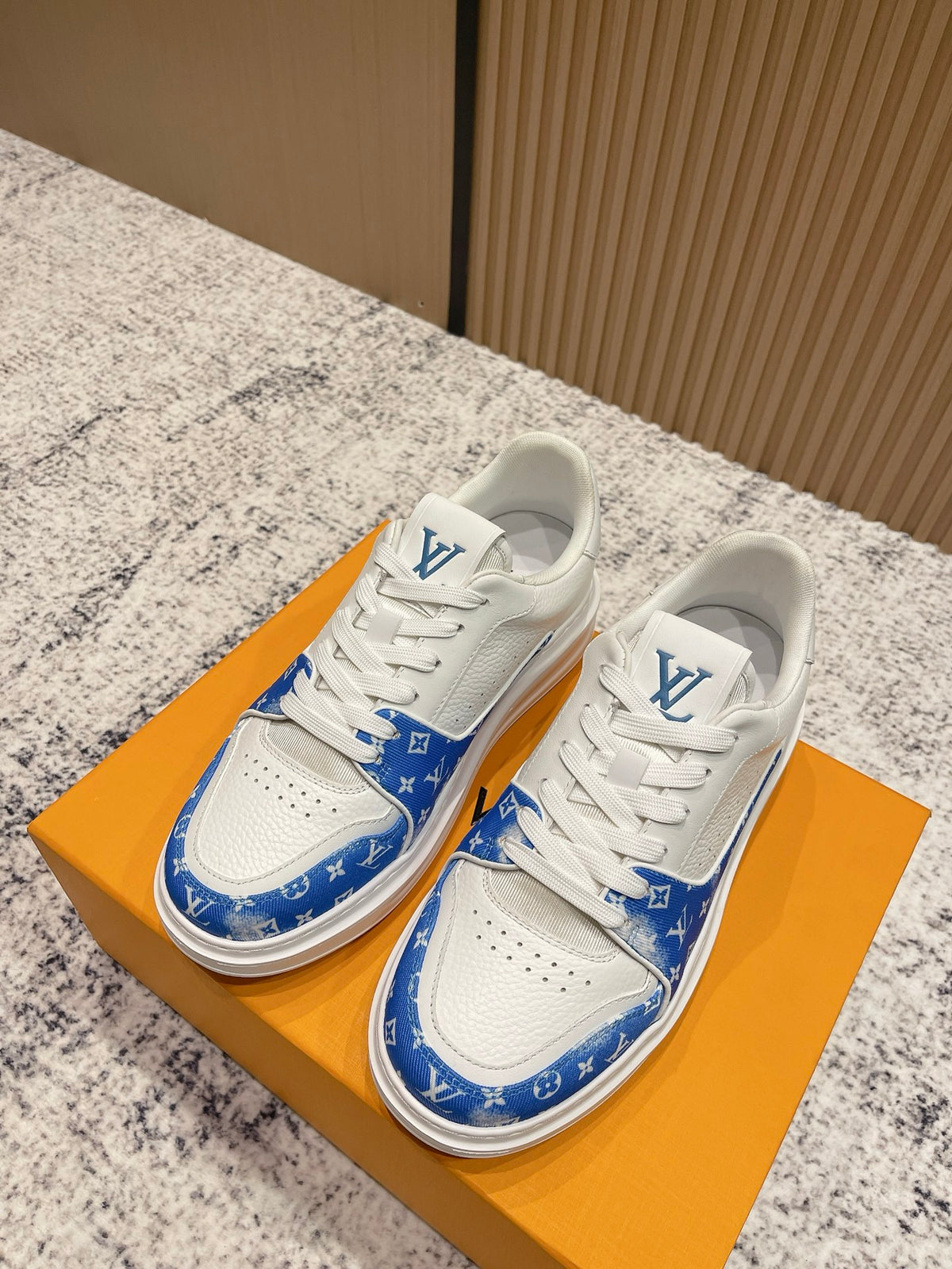 China Replica LV Women Shoes 126usd Only