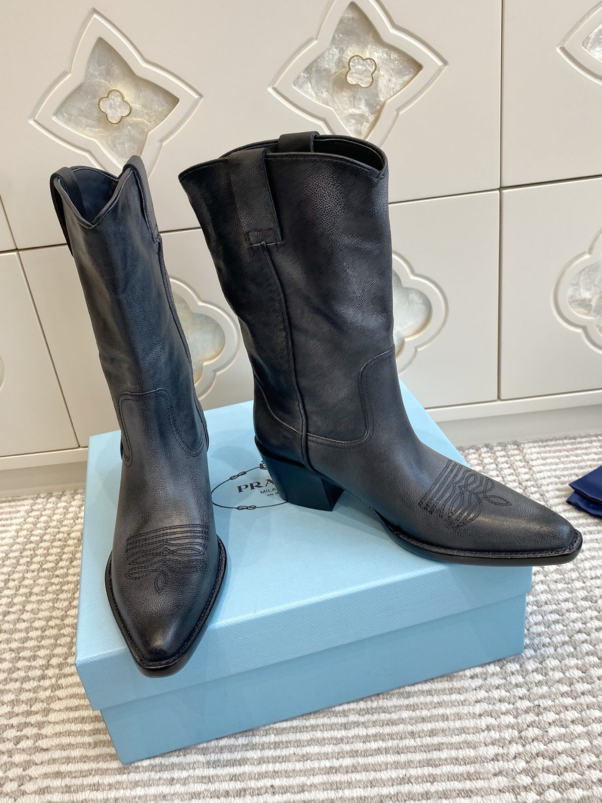 China Replica Prada Women Shoes 186usd Only