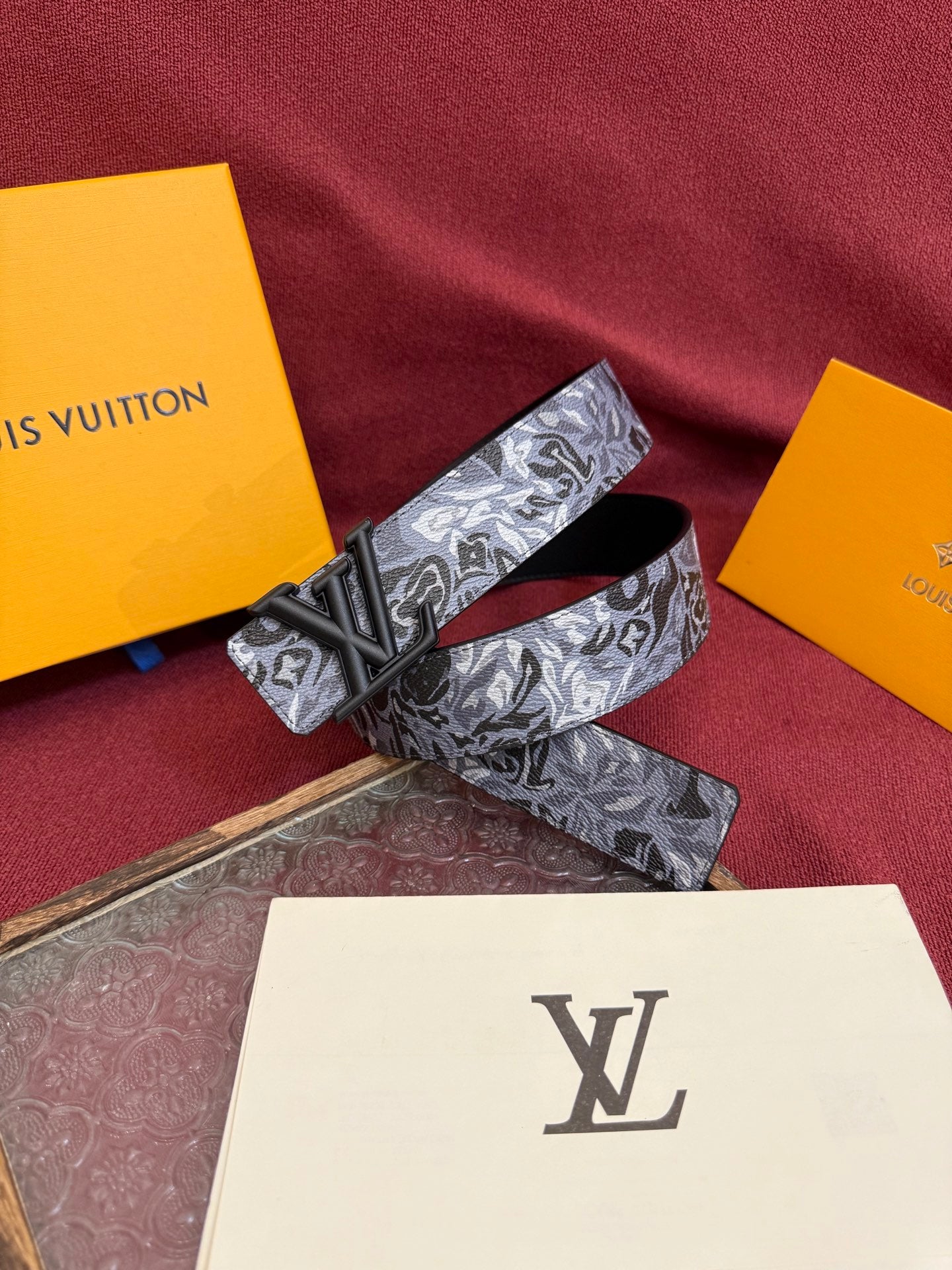 China Replica LV Belts 52usd Only