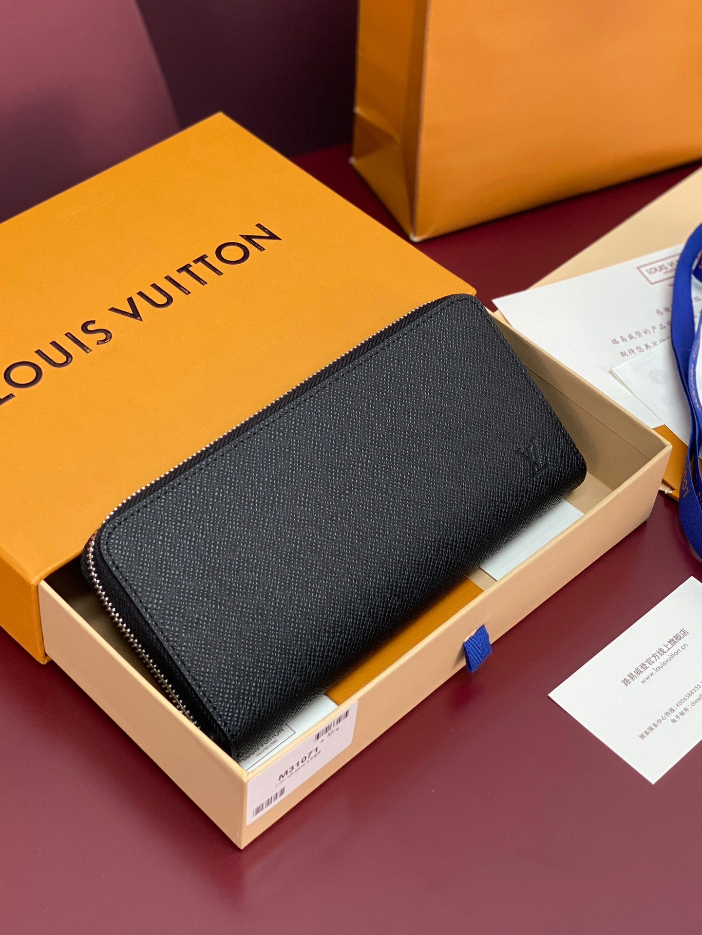 China Replica LV Handbags 63usd Only