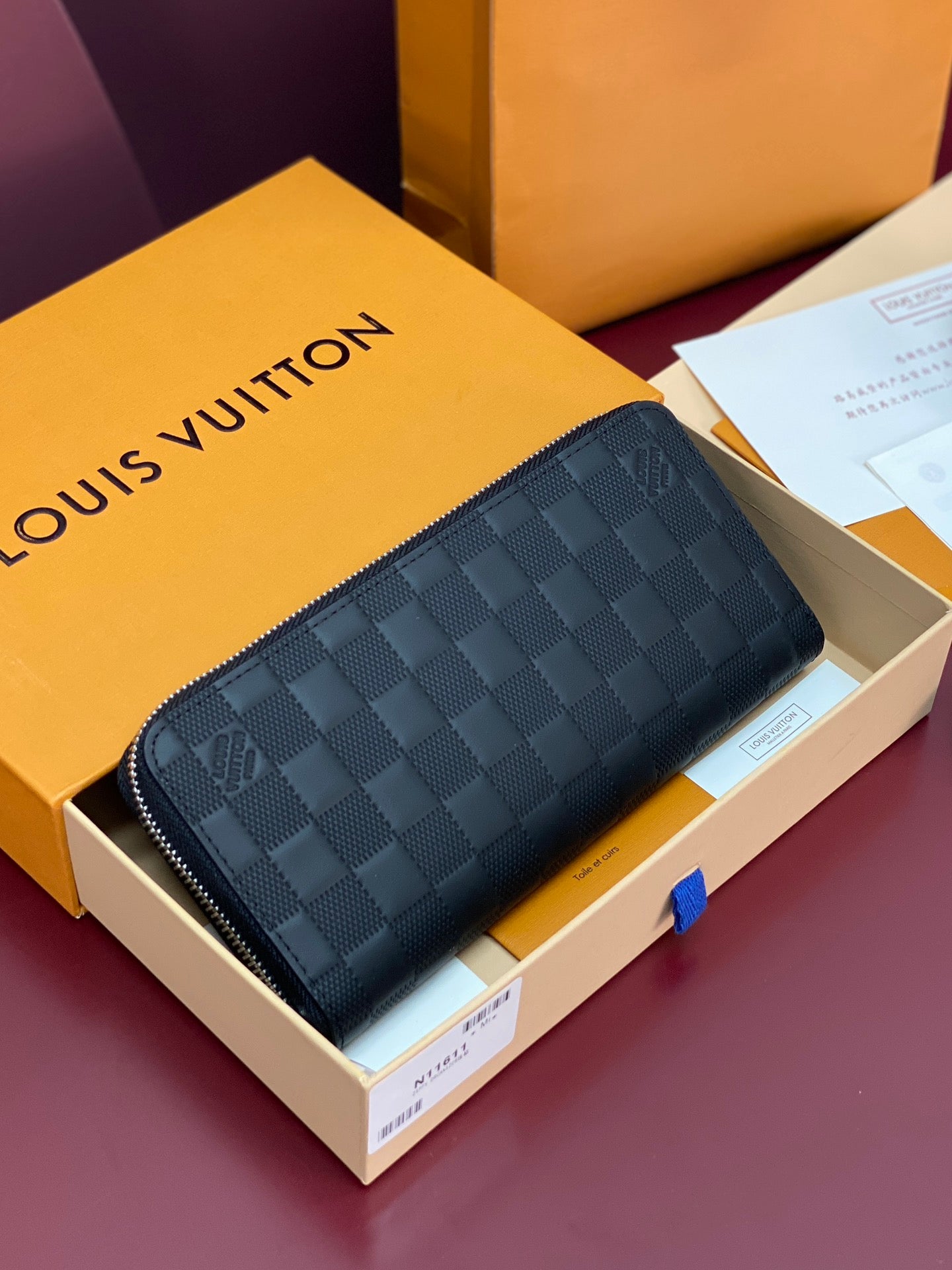 China Replica LV Handbags 75usd Only