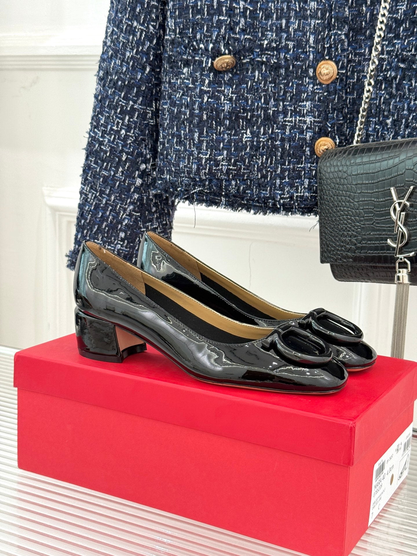 China Replica Ferragamo Women Shoes 102usd Only
