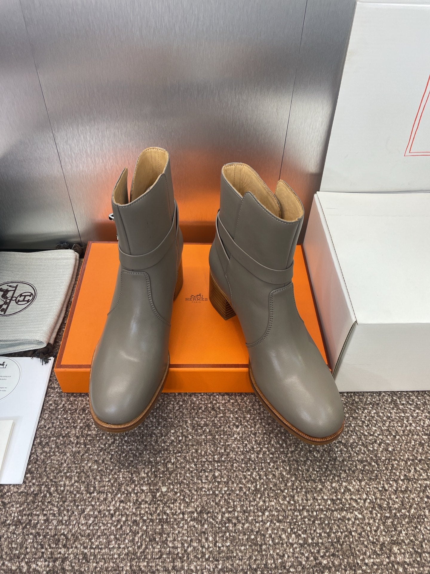 China Replica Hermes Women Shoes 154usd Only