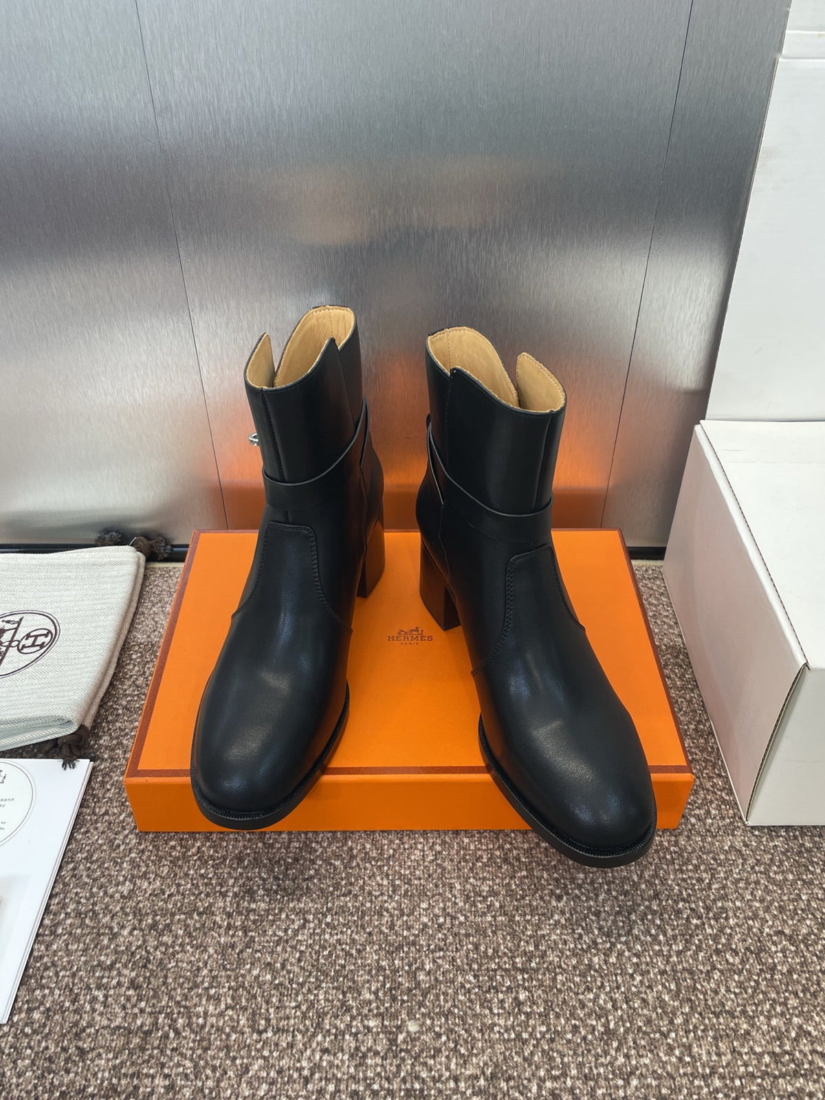 China Replica Hermes Women Shoes 154usd Only
