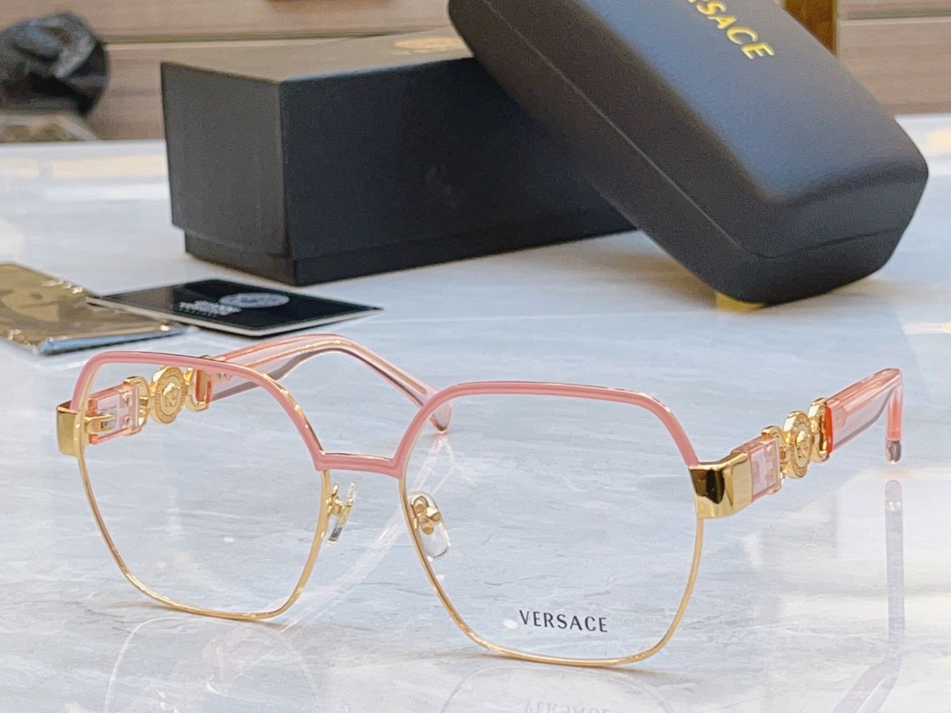 China Replica Versace Sunglasses 46usd Only