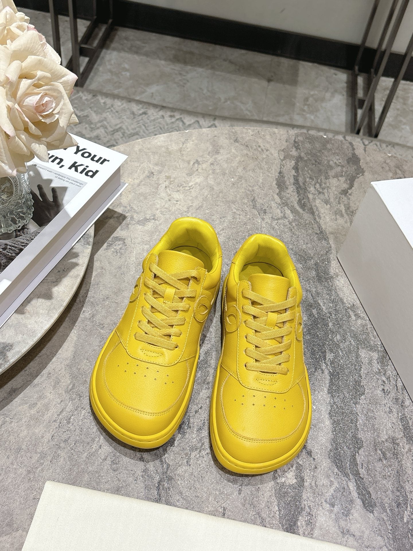 China Replica Loewe Women Shoes 102usd Only