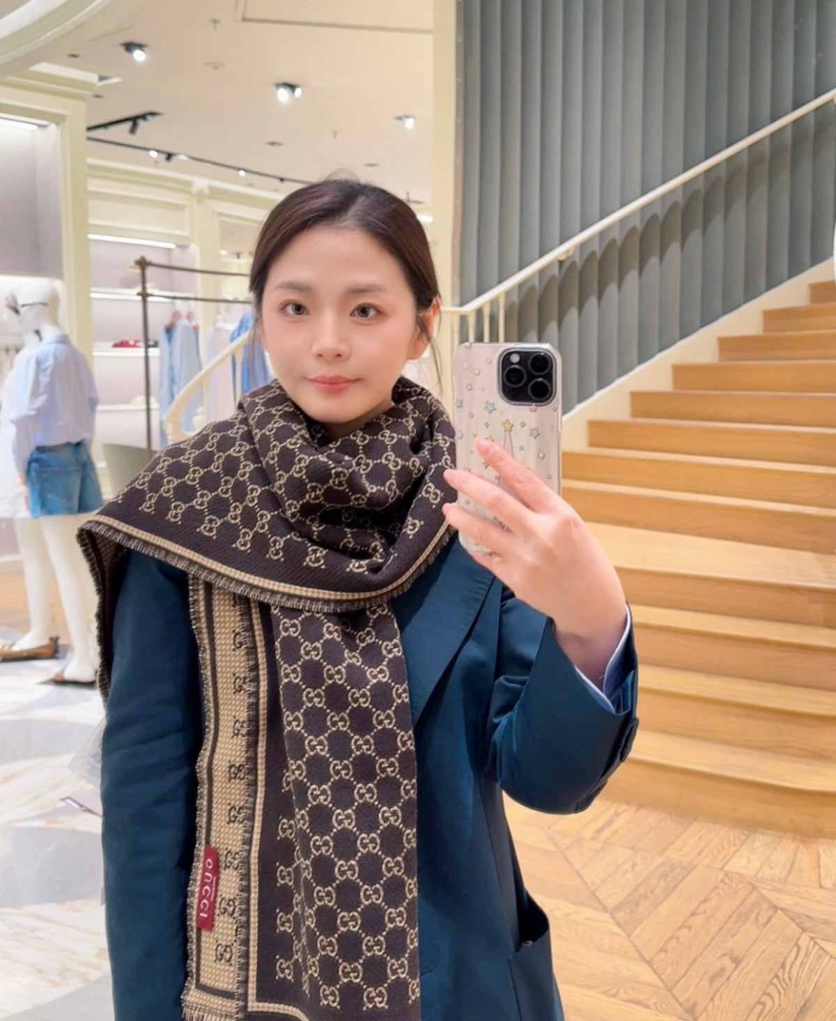 China Replica Gucci Scarf 46usd Only