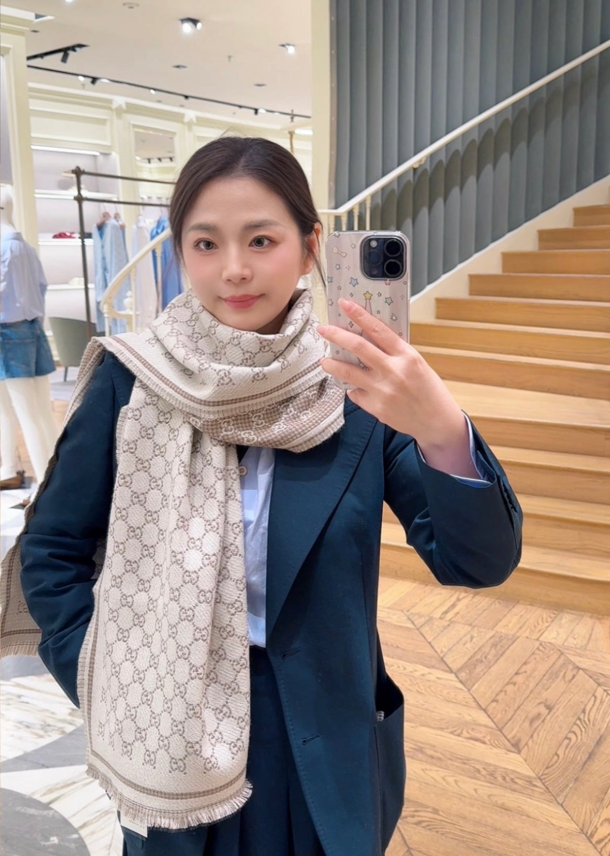 China Replica Gucci Scarf 46usd Only