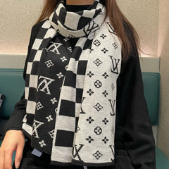 China Replica LV Scarf 48usd Only