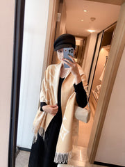 China Replica LV Scarf 16usd Only