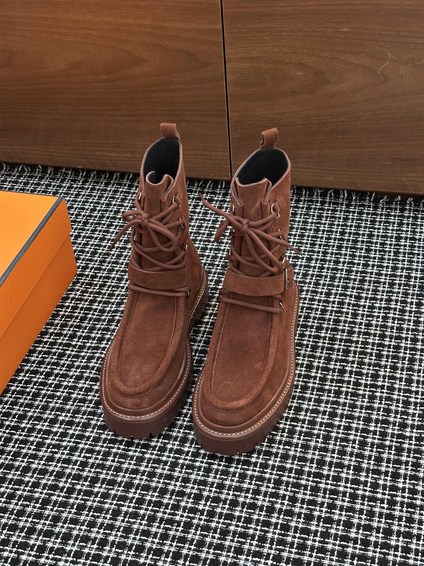 China Replica Hermes Women Shoes 140usd Only