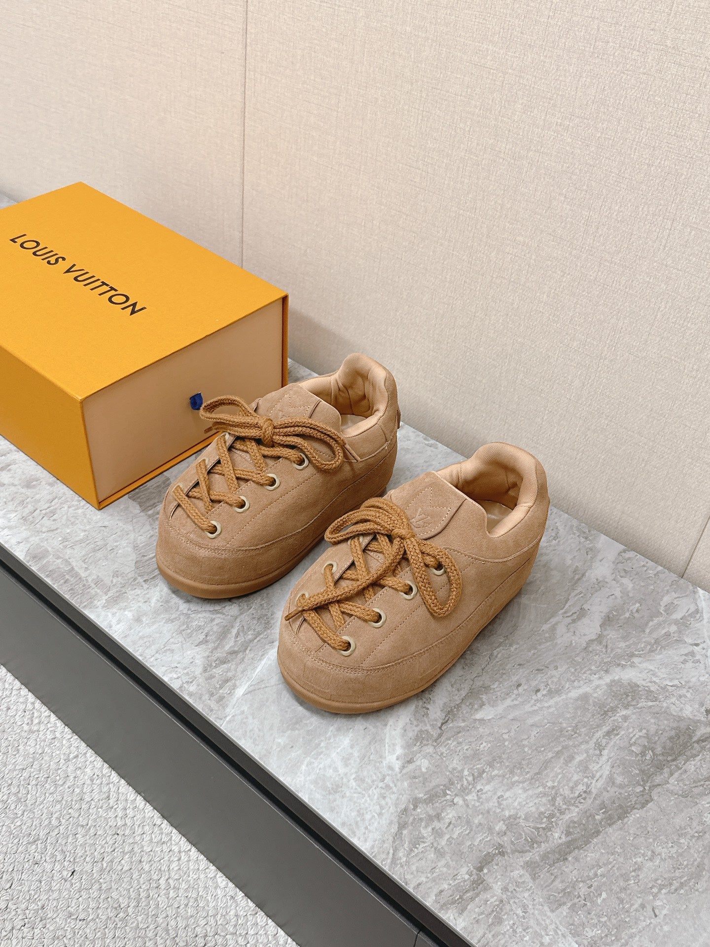 China Replica LV Women Shoes 115usd Only