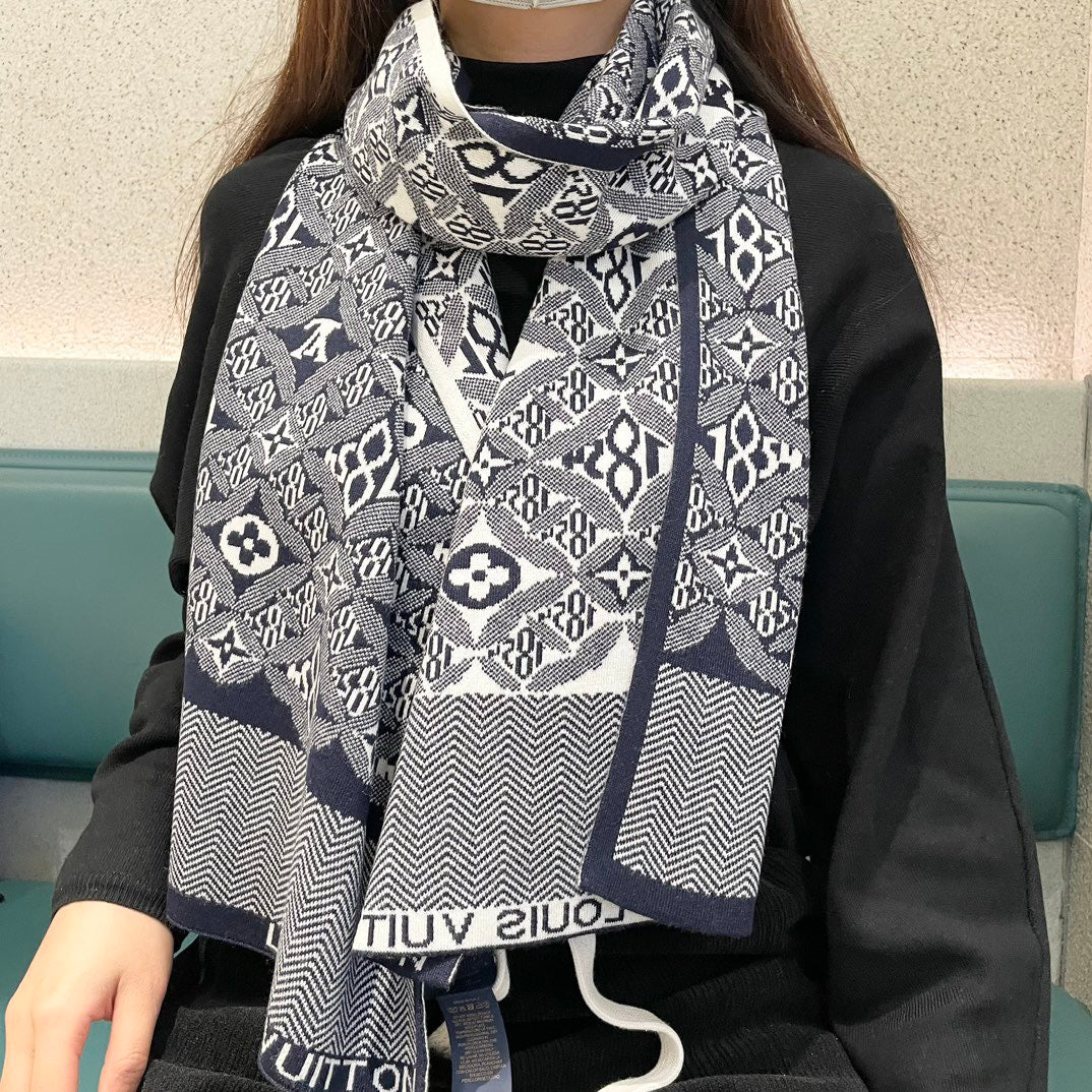 China Replica LV Scarf 48usd Only