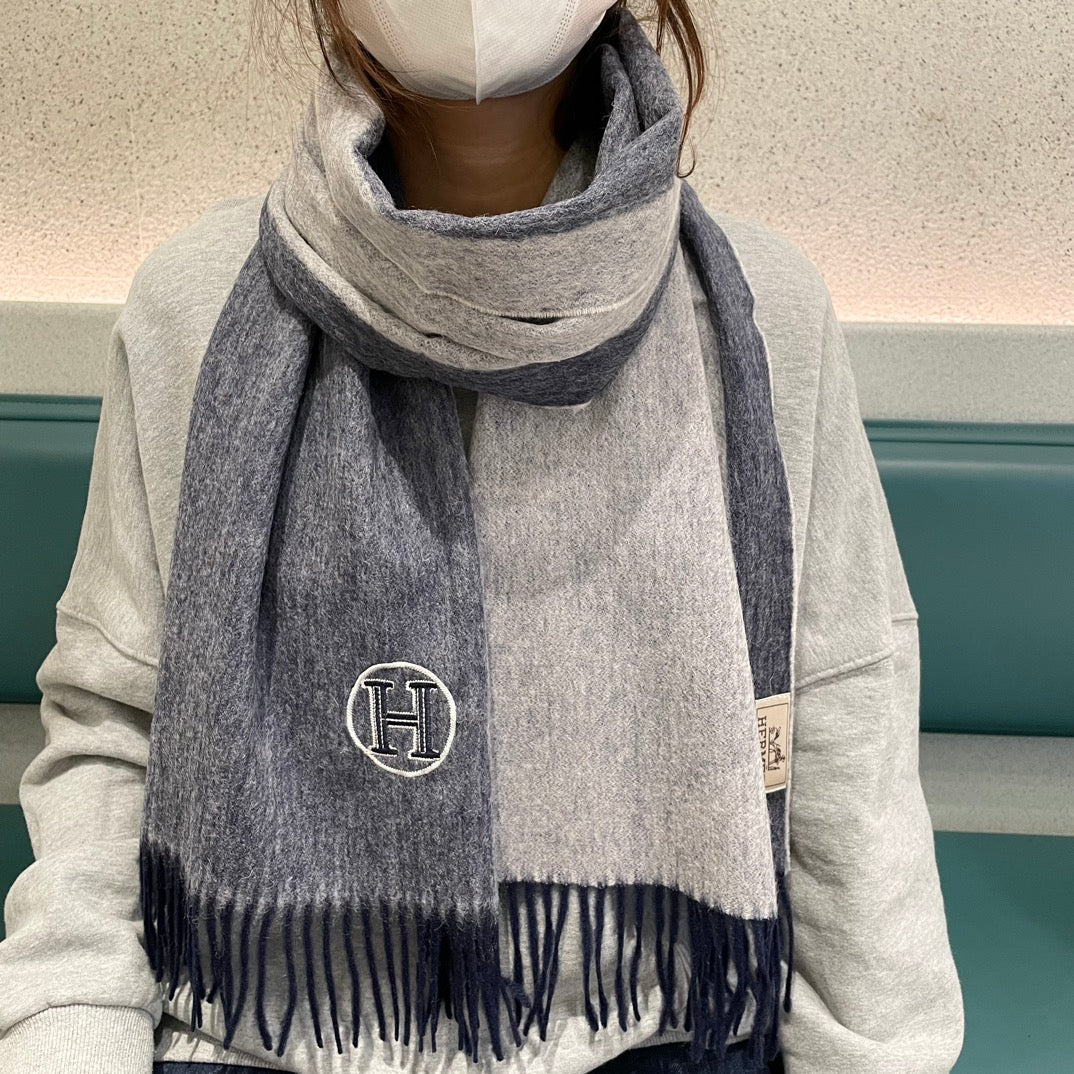 China Replica Gucci Scarf 52usd Only