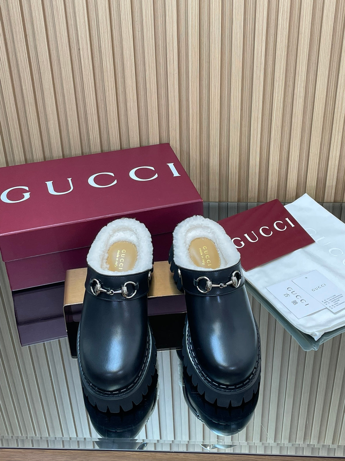 China Replica Gucci Women Shoes 108usd Only