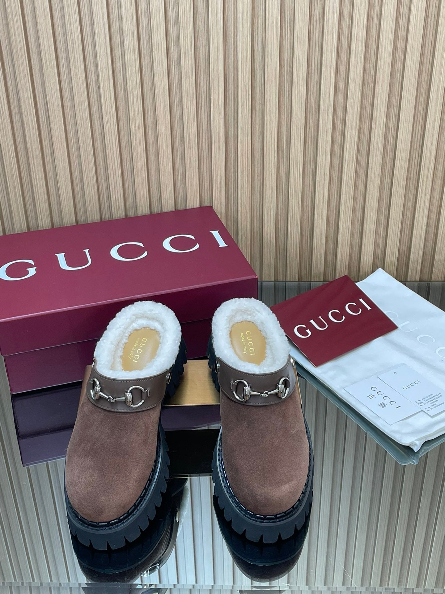 China Replica Gucci Women Shoes 108usd Only