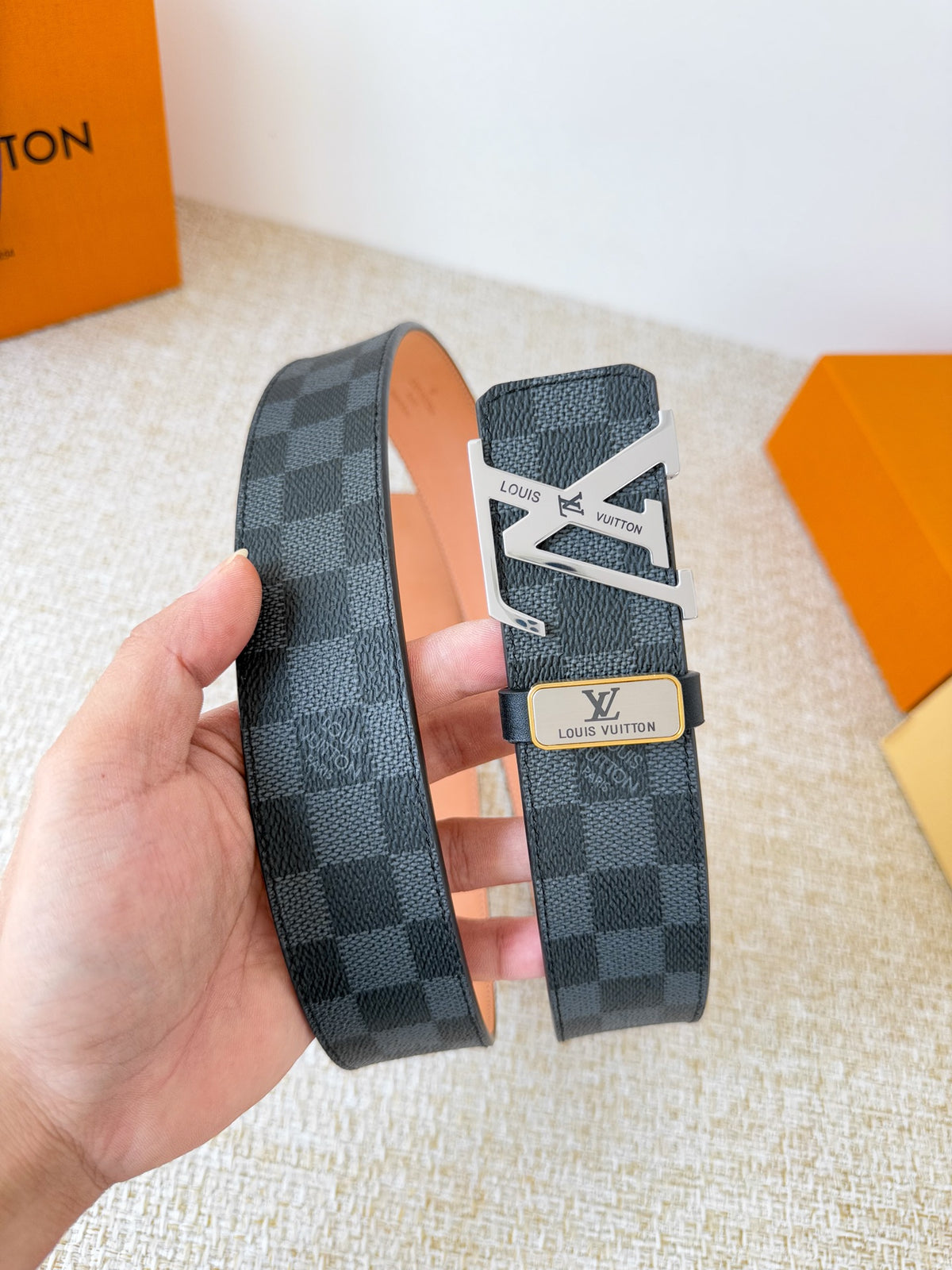 China Replica LV Belts 46usd Only