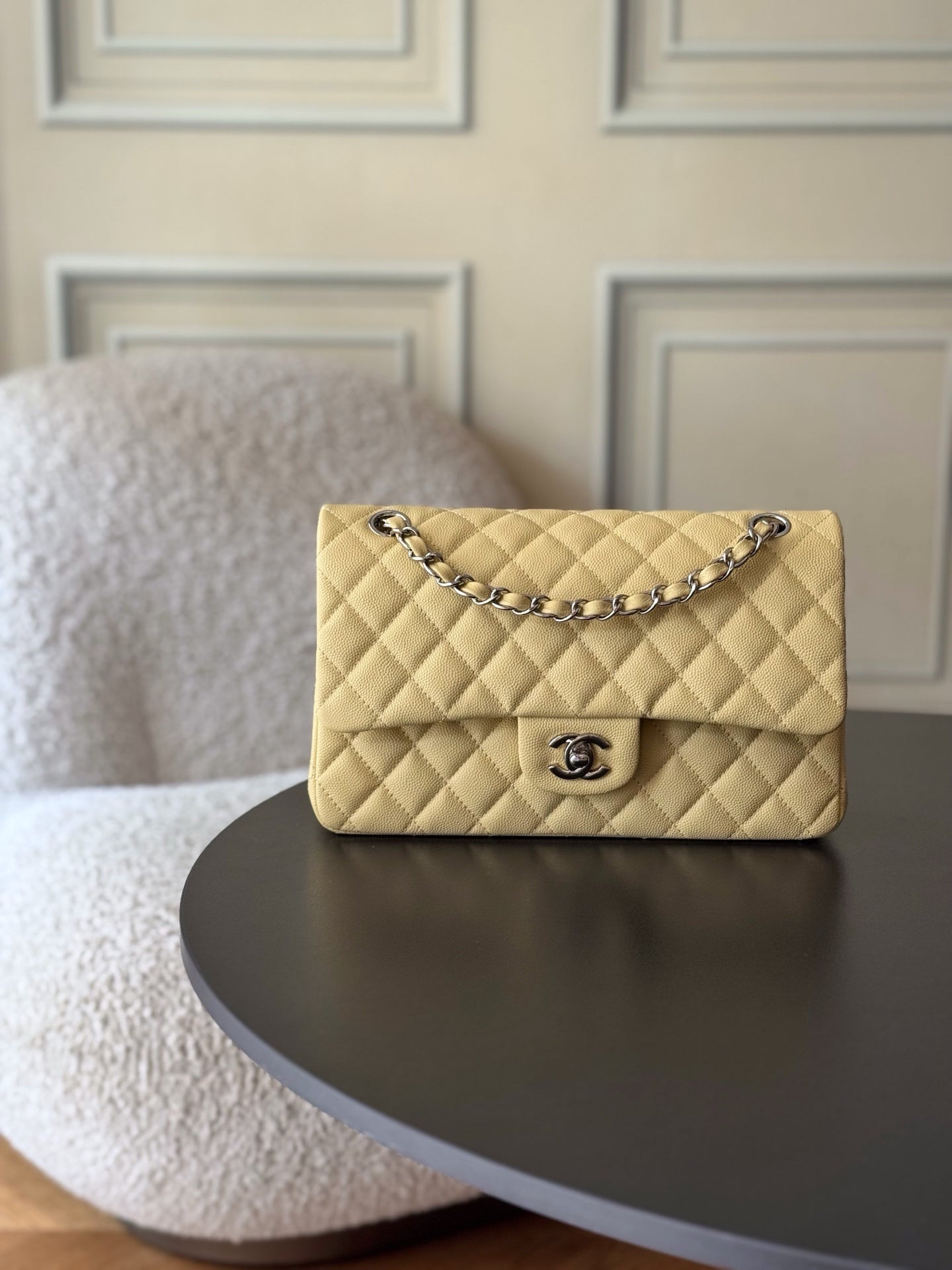 China Replica Chanel Handbags 255usd Only
