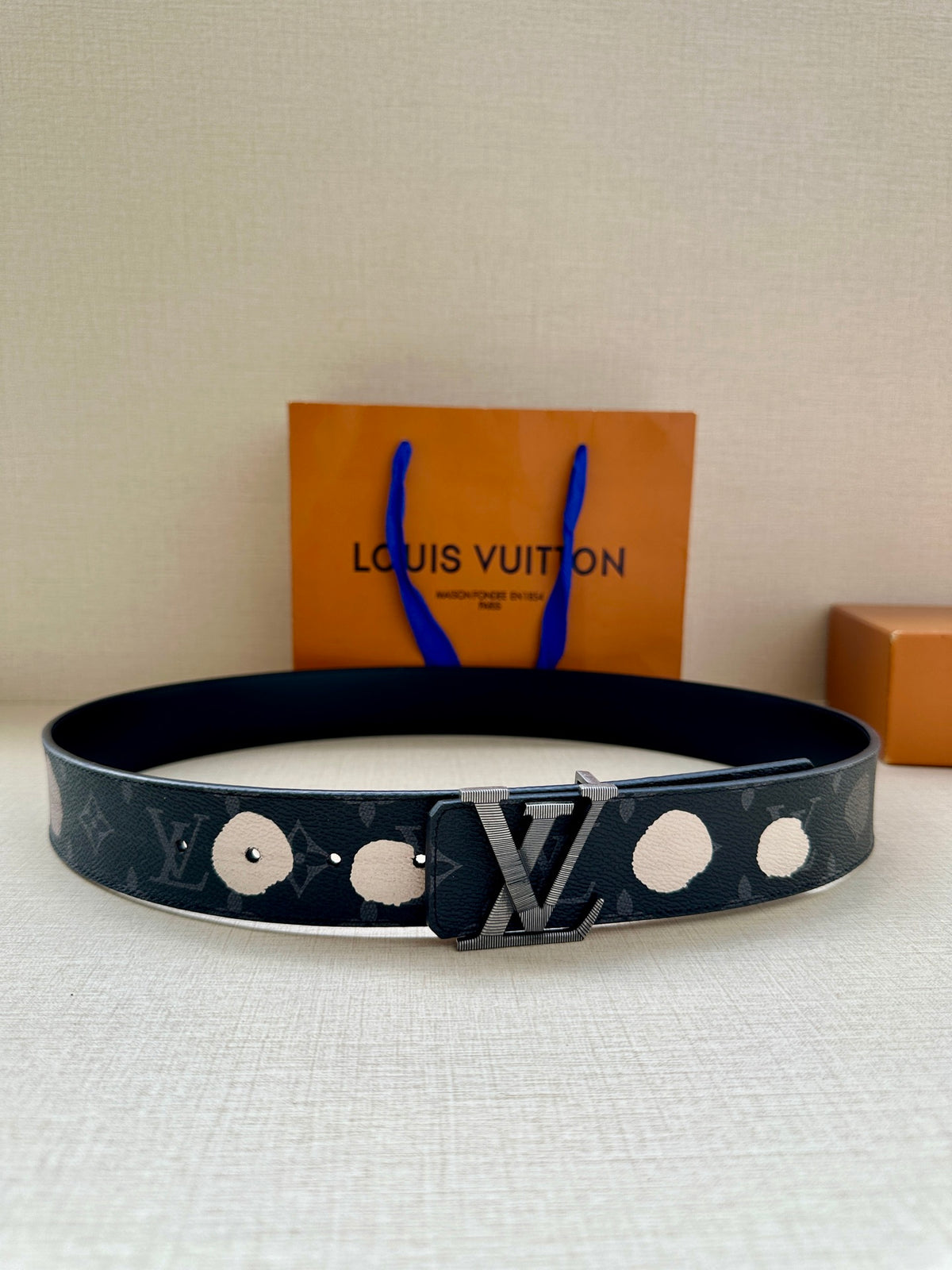 China Replica LV Belts 49usd Only
