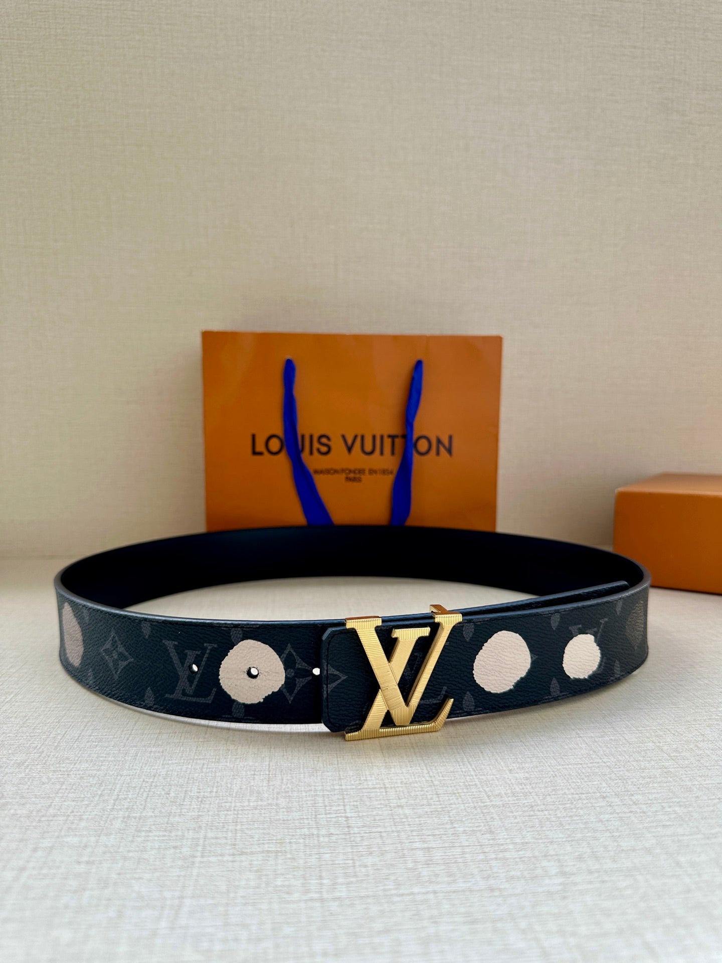 China Replica LV Belts 49usd Only