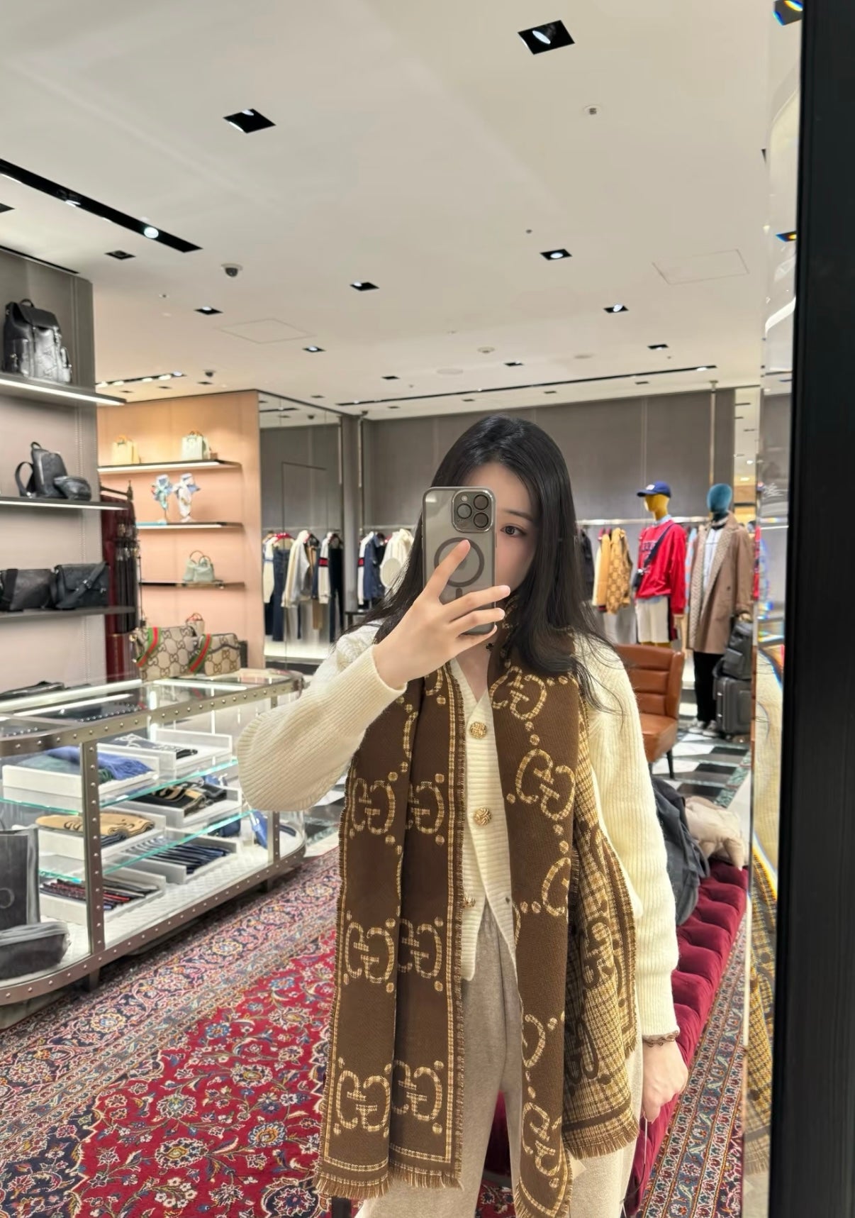China Replica Gucci Scarf 42usd Only