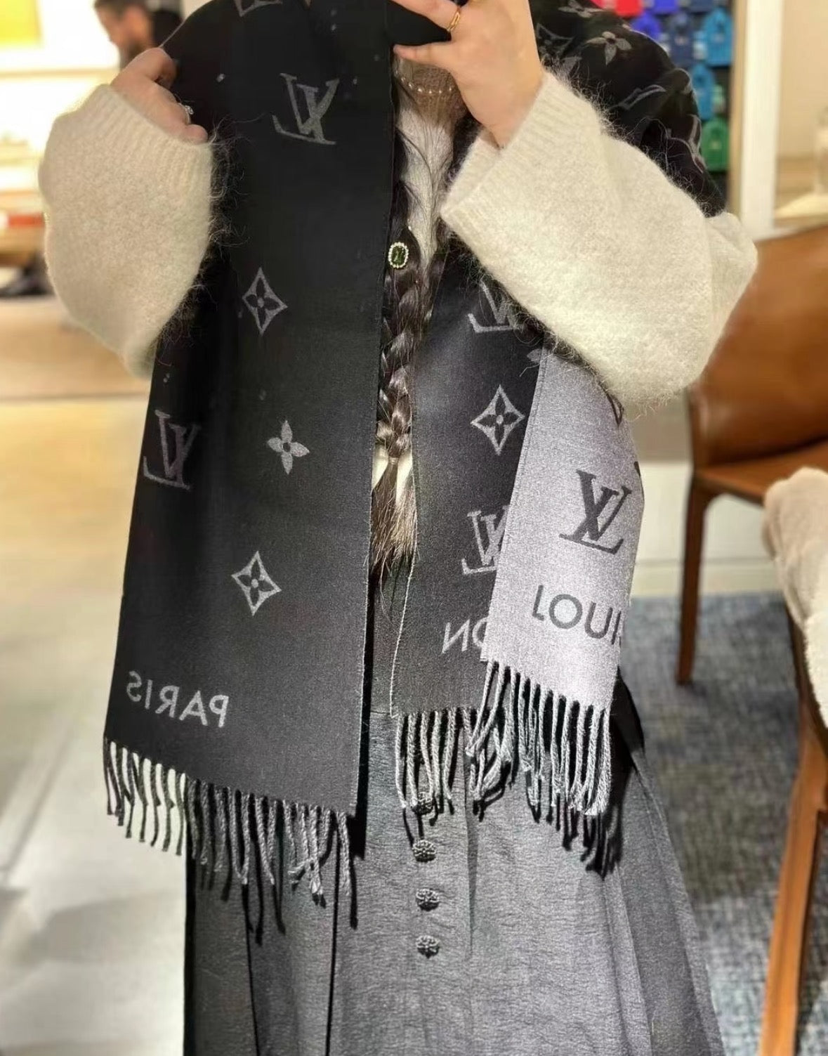 China Replica LV Scarf 50usd Only