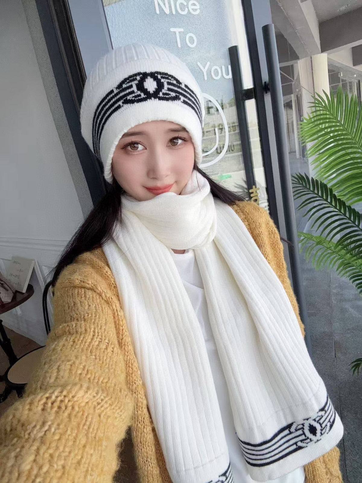 China Replica Chanel Scarf 36usd Only