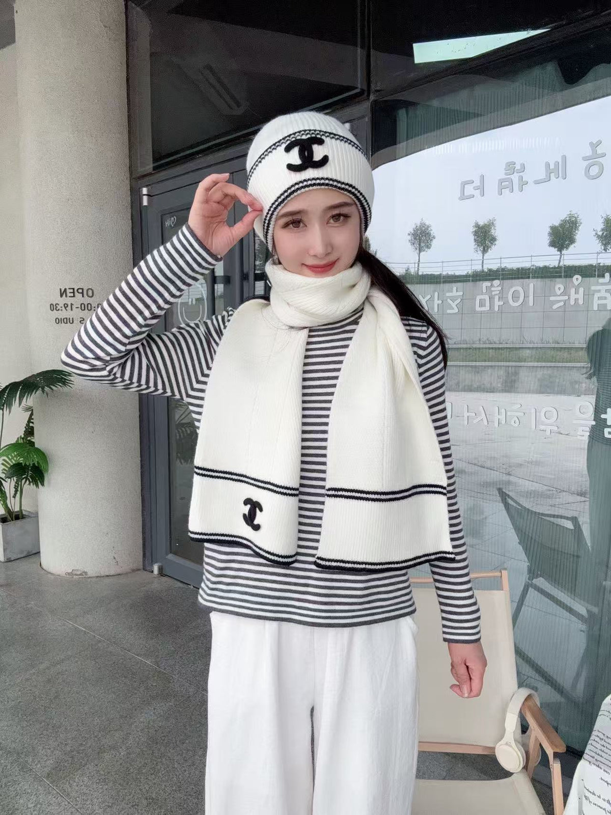 China Replica Chanel Scarf 38usd Only