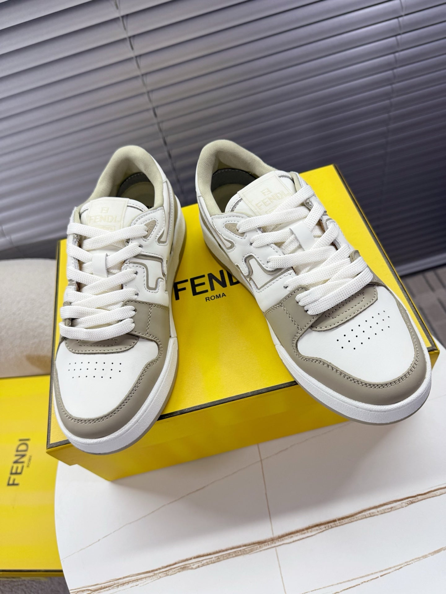 China Replica Fendi Women Shoes 108usd Only