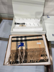 China Replica Burberry Scarf 66usd Only
