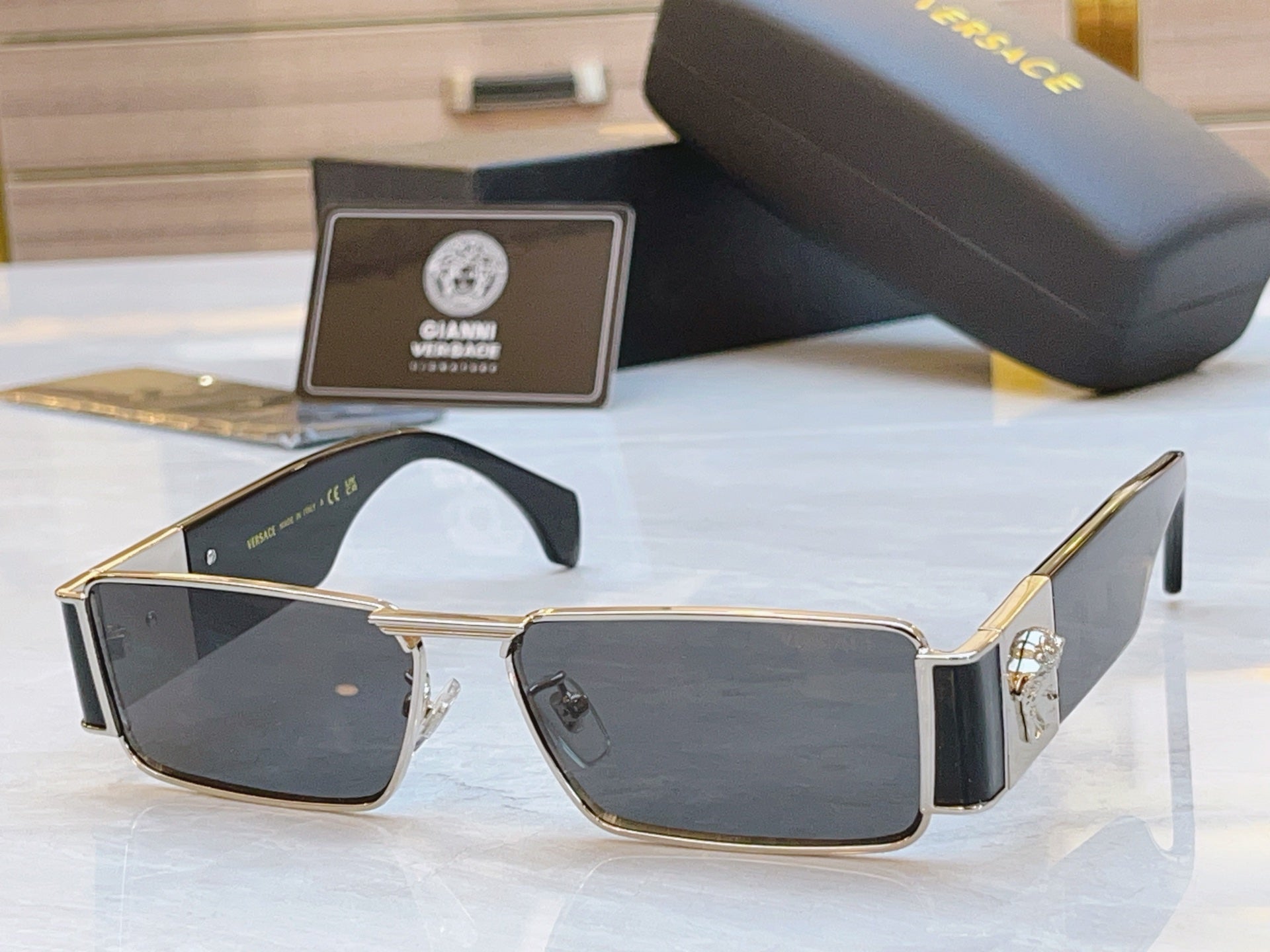 China Replica Versace Sunglasses 54usd Only
