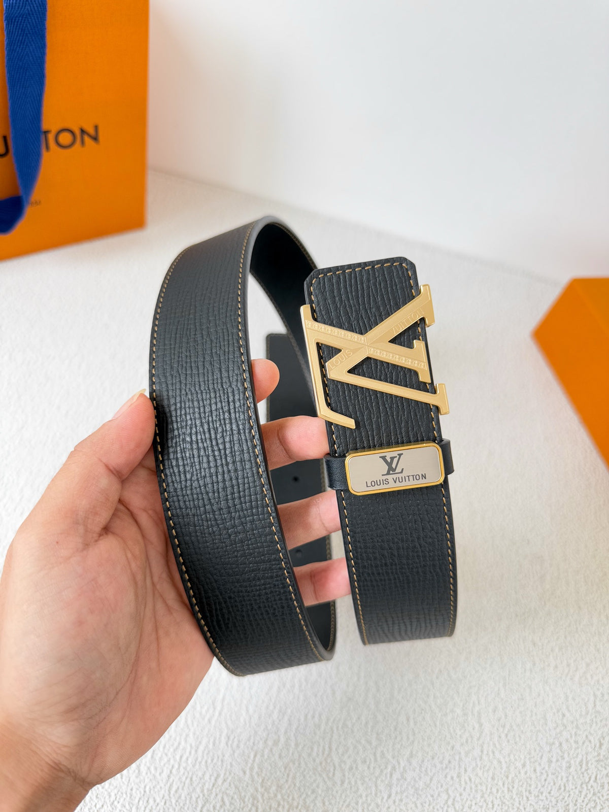 China Replica LV Belts 52usd Only