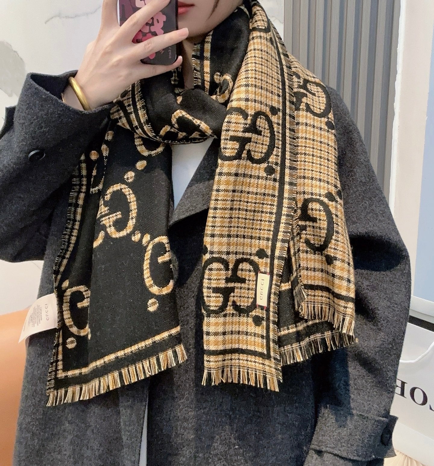 China Replica Gucci Scarf 46usd Only