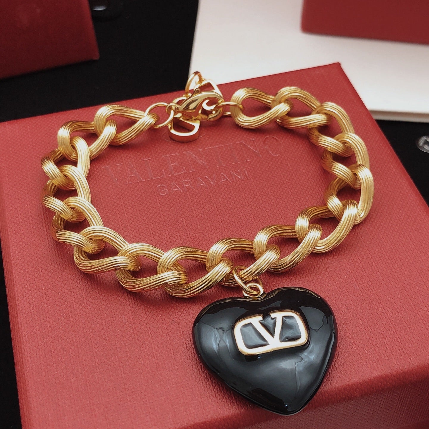 China Replica Valentino Bracelets 30usd Only