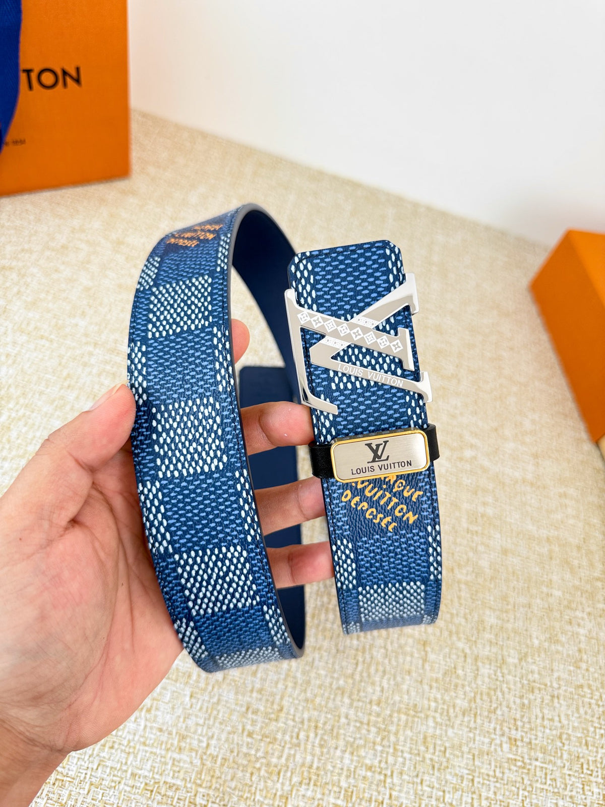 China Replica LV Belts 49usd Only