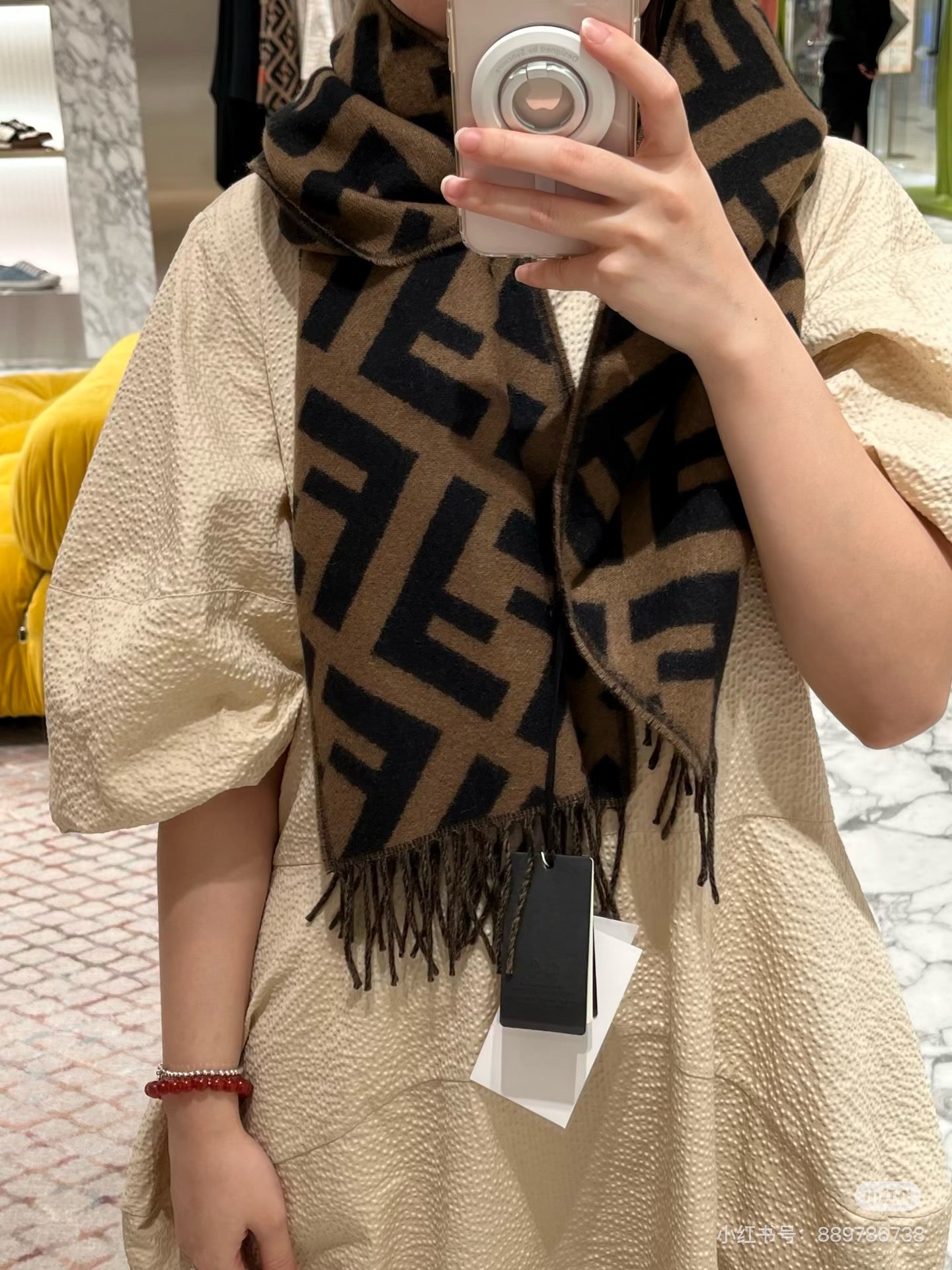 China Replica Fendi Scarf 44usd Only