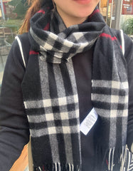 China Replica Burberry Scarf 38usd Only