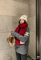 China Replica Burberry Scarf 52usd Only