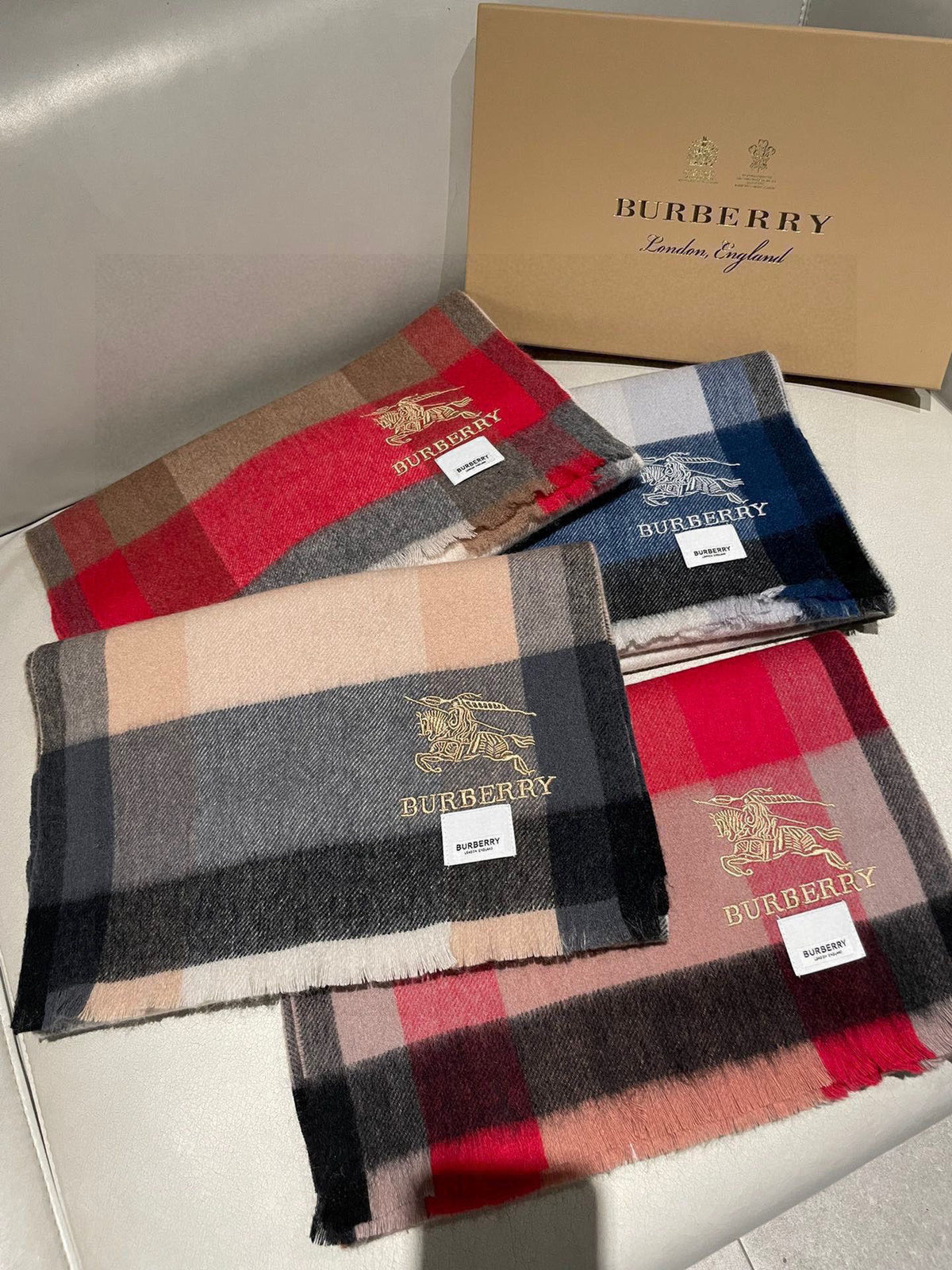 China Replica Gucci Scarf 54usd Only