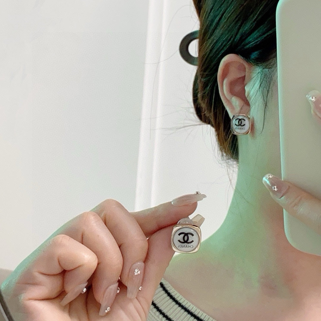 China Replica Chanel Earrings 25usd Only