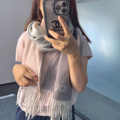 China Replica LV Scarf 44usd Only