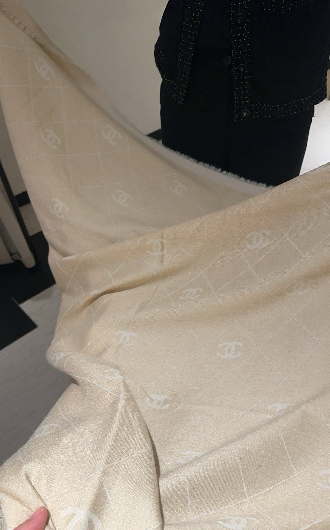 China Replica Chanel Scarf 70usd Only