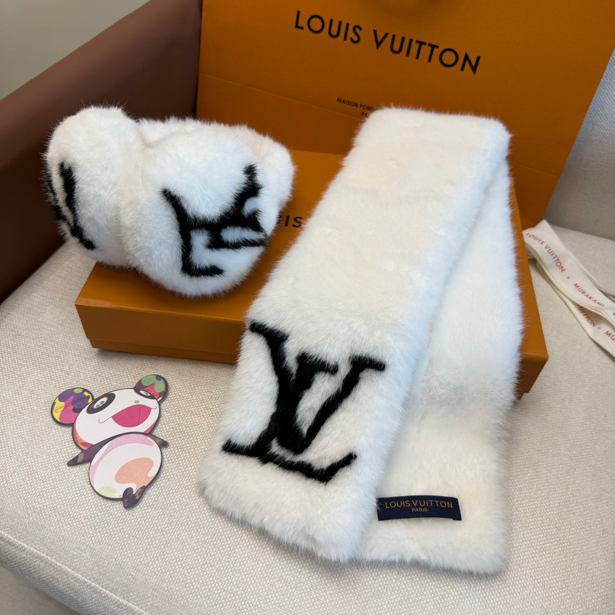 China Replica LV Scarf 60usd Only