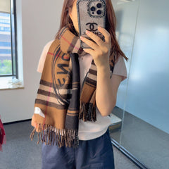 China Replica Burberry Scarf 34usd Only