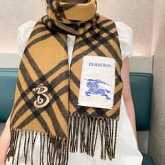 China Replica Burberry Scarf 58usd Only