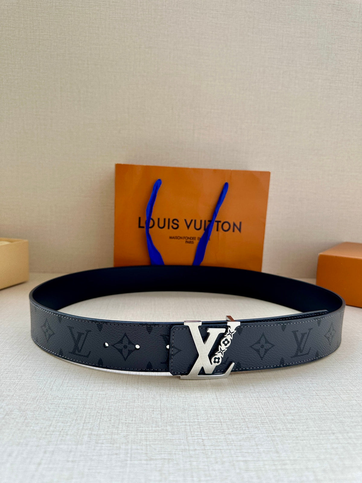 China Replica LV Belts 49usd Only
