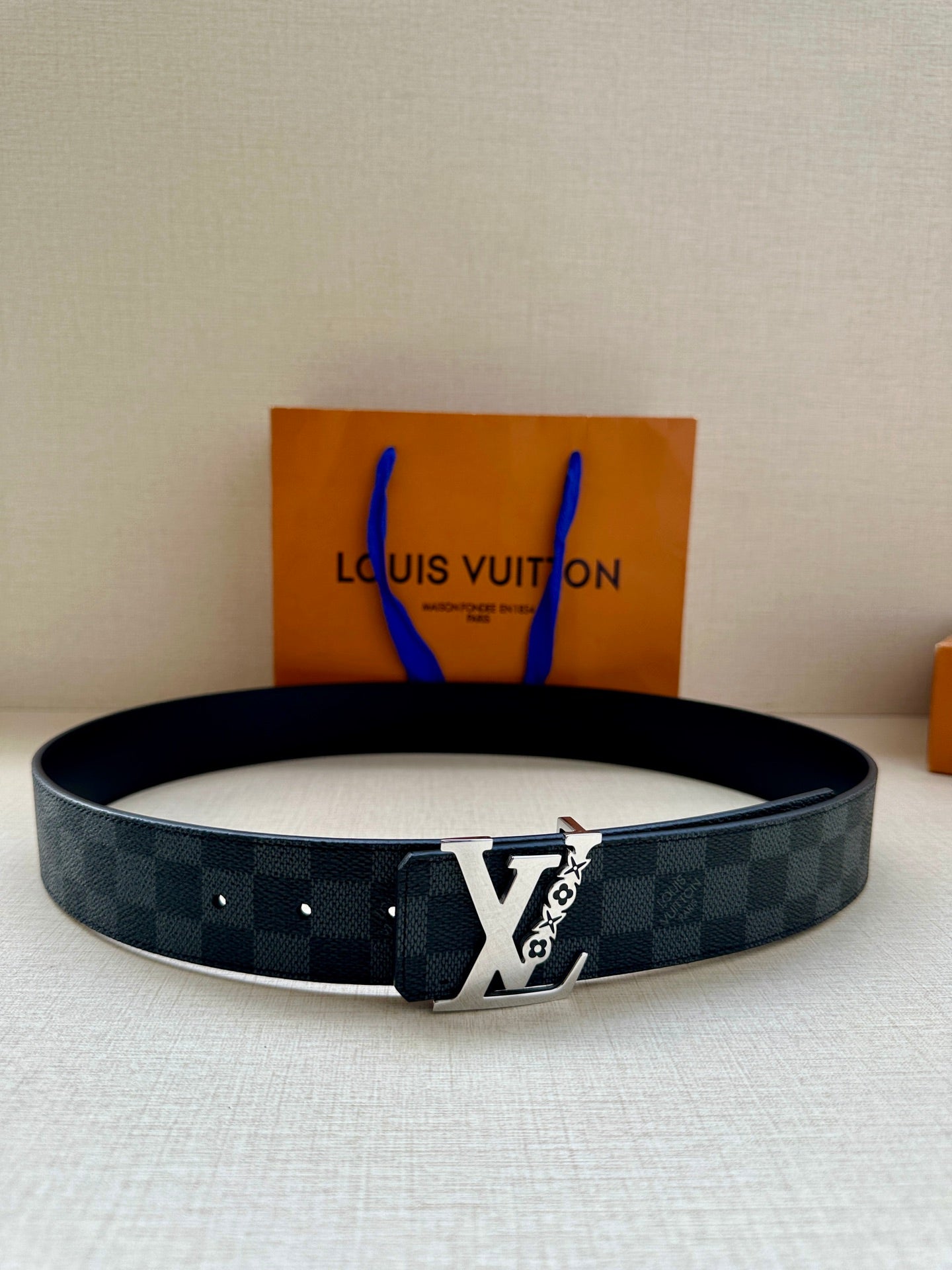 China Replica LV Belts 49usd Only